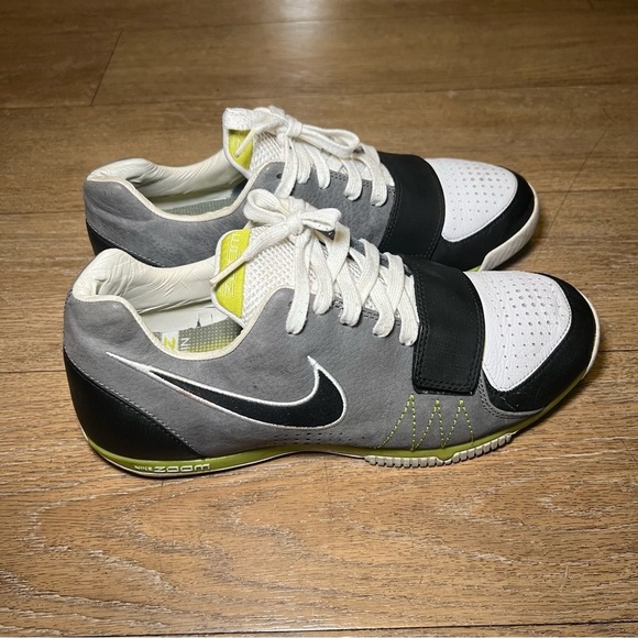 Nike Zoom Mens Running Training Shoes Sneakers Tan Olive size 9 - Picture 1 of 5